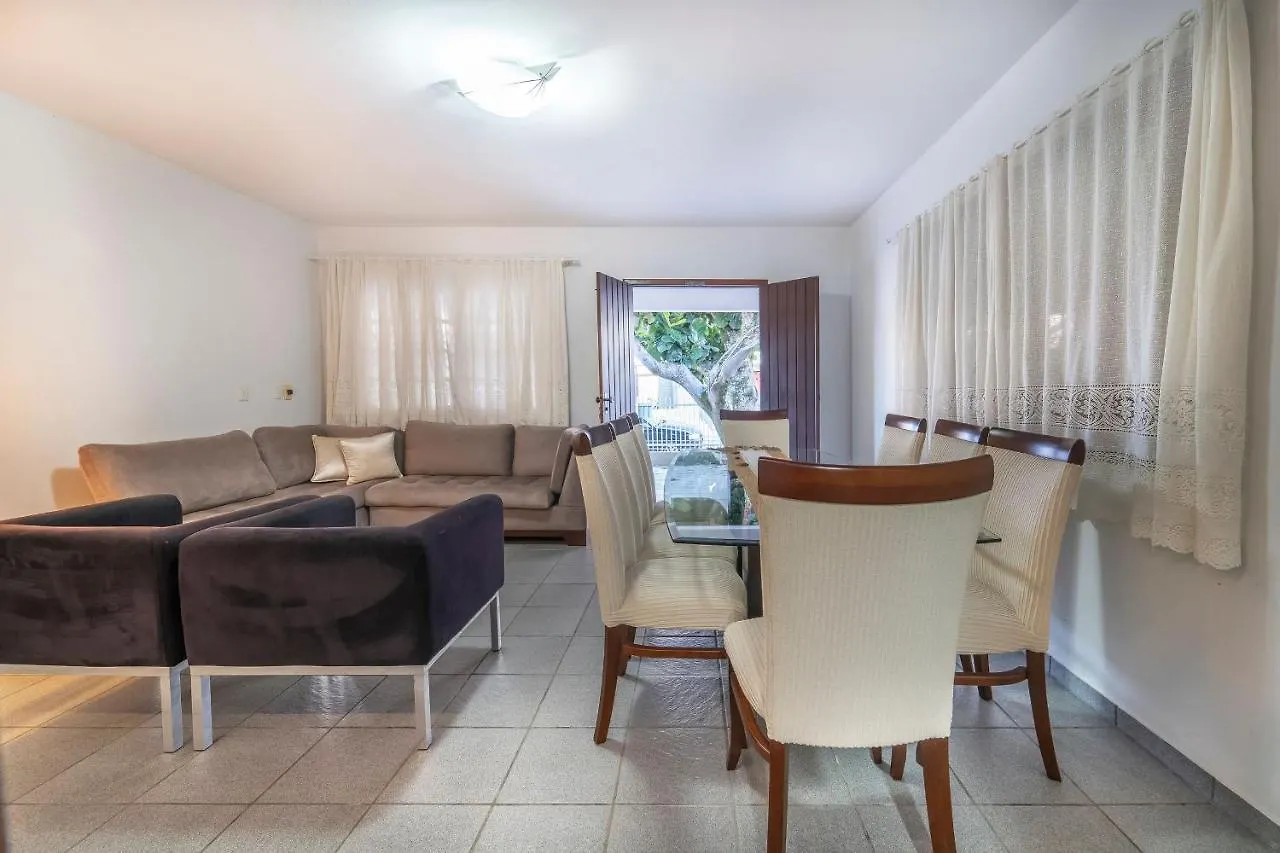 בומבינאס Aluguel Casa 3 Quartos Para 8 Pessoas Bombas/Sc בית נופש