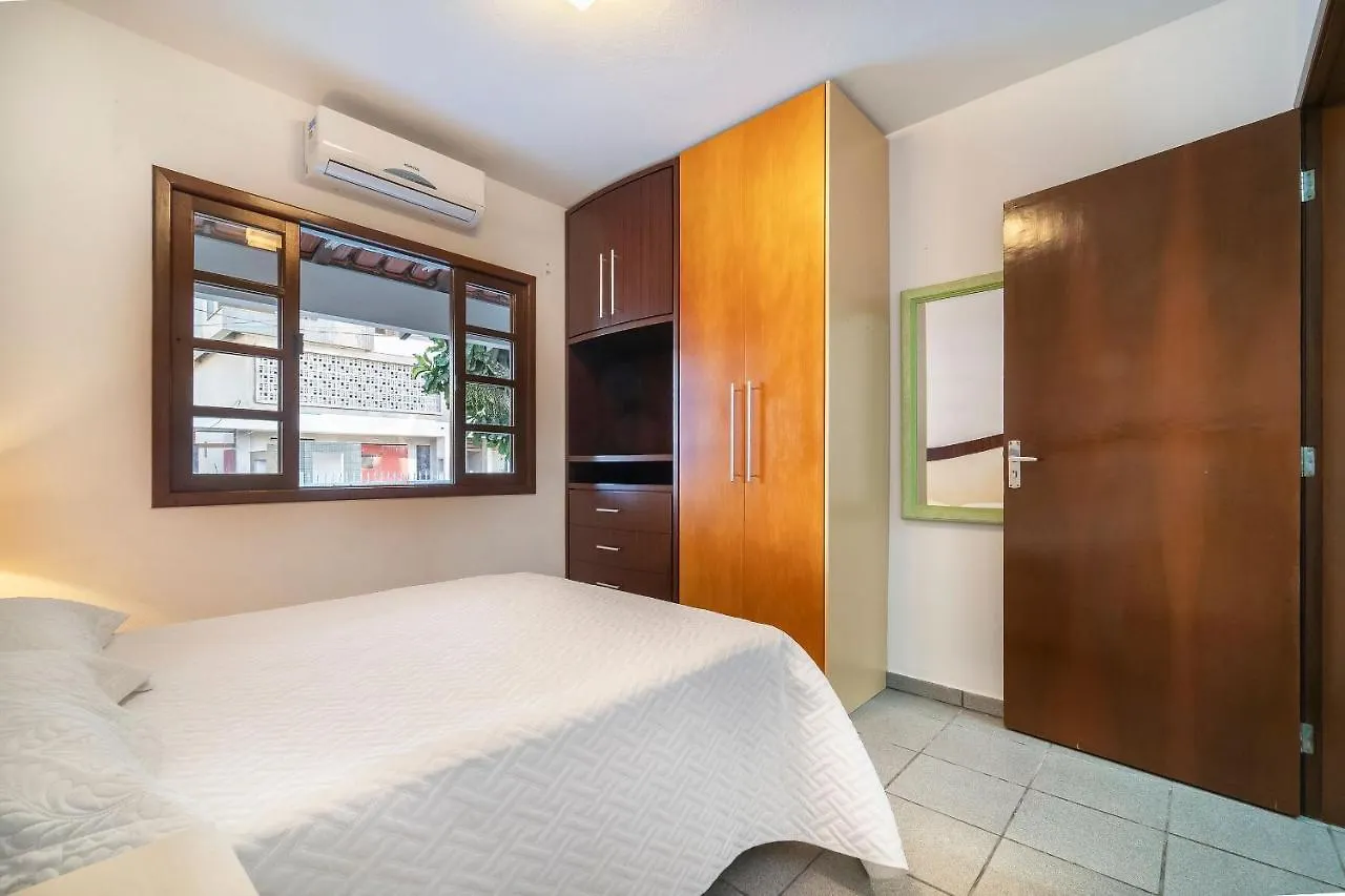 בומבינאס Aluguel Casa 3 Quartos Para 8 Pessoas Bombas/Sc 0*,  ברזיל
